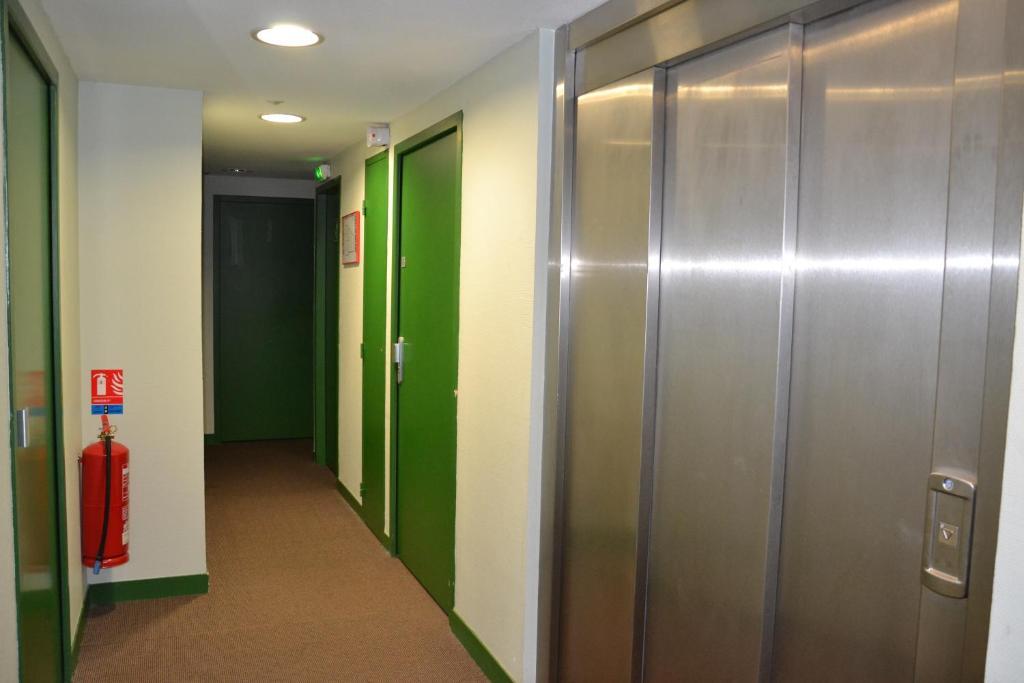 Hotel Les Benedictins Limoges Rum bild